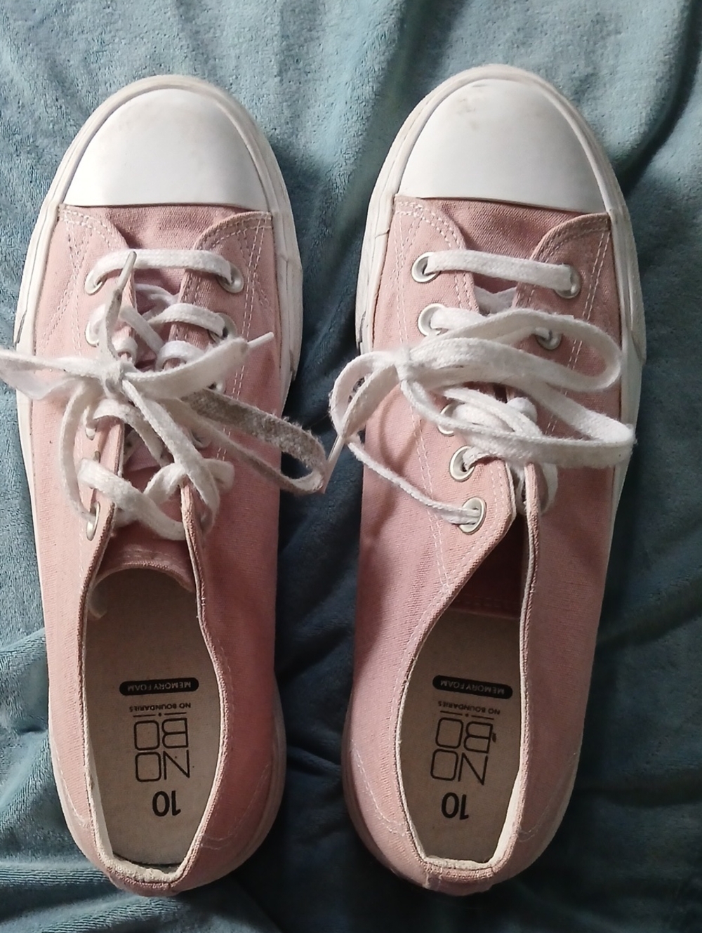 No Boundaries Pink Canvas Lace-Up Sneakers with White Toecap